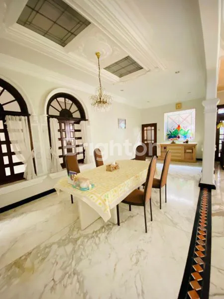 image RUMAH MEWAH RAYA DHARMAHUSADA INDAH (4)