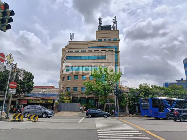 image DI SEWAKAN OFFICE SPACE FOR RENT GEDUNG 6 LANTAI DI MAMPANG PRAPATAN (1)