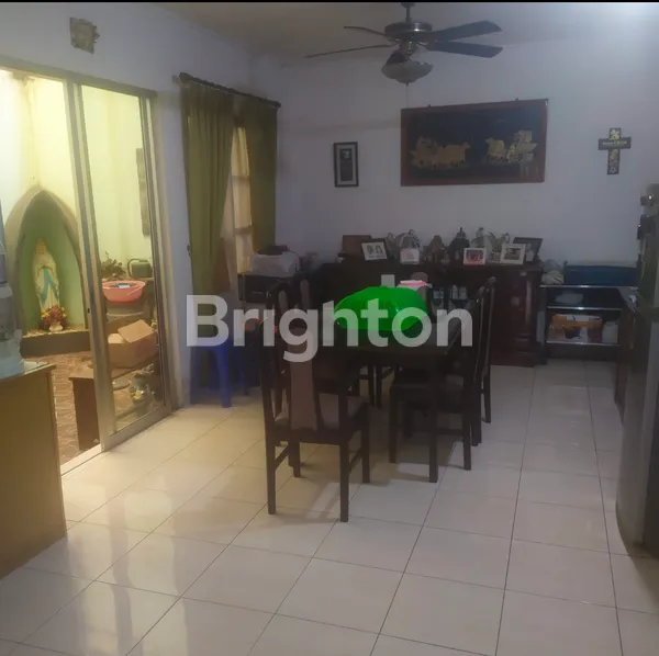 image RUMAH SIAP HUNI – TAMAN BARCELONA  - KOTA WISATA CIBUBUR\\N (4)