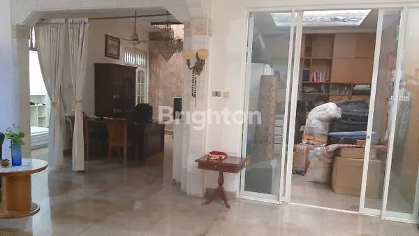 image RUMAH MEWAH 4KT, LUAS TANAH 516M² DI JAKARTA TIMUR (6)