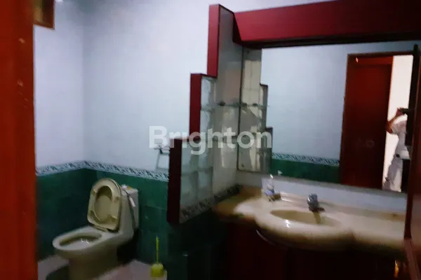 image RUMAH 2 LANTAI SIAP SEWA DI PERUMAHAN GADING SURYA (6)