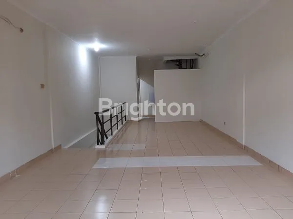 image RUKO 2 LANTAI RAPI SIAP USAHA DI KOTA WISATA CIBUBUR, BOGOR (3)