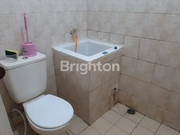 image RUKO 2 LANTAI RAPI SIAP USAHA DI KOTA WISATA CIBUBUR, BOGOR (8)