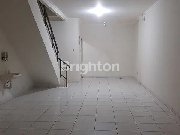 image RUKO 2 LANTAI RAPI SIAP USAHA DI KOTA WISATA CIBUBUR, BOGOR (5)