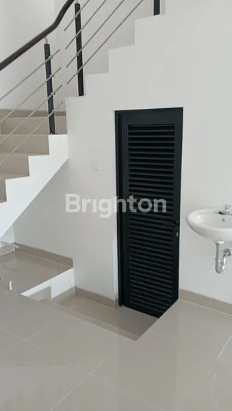 image RUKO MODERN DI LINGKUNGAN PERUMAHAN GREEN LAND (3)