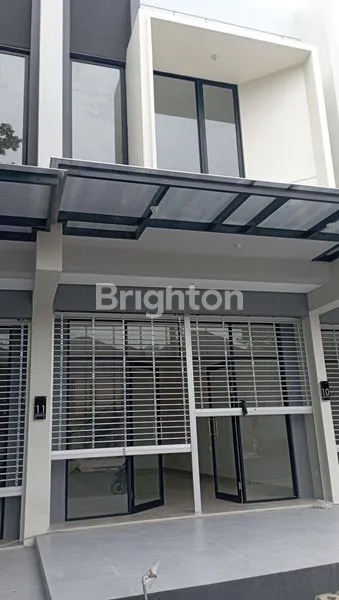 image RUKO MODERN DI LINGKUNGAN PERUMAHAN GREEN LAND (6)