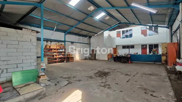image DISEWAKAN GUDANG KOSONGAN EX BENGKEL MOBIL DI LEBAK ARUM, SURABAYA (1)