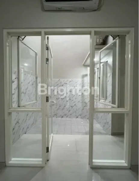 image GRAND PAKUWON SURABAYA BARAT ROW 3 MOBIL SERAH TRIMA DESEMBER 2025 (4)