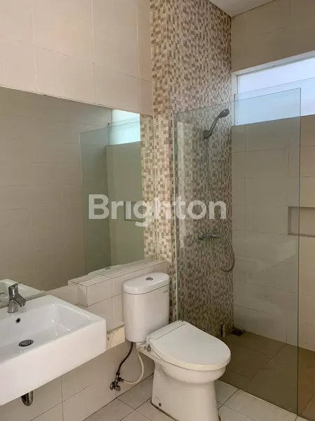 image DIJUAL / DISEWAKAN RUMAH SIAP HUNI KOSONGAN RAFFLES, CITRALAND (7)