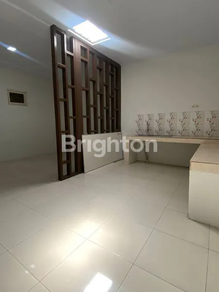 image RUMAH DUA LANTAI TANJUNG BUNGA (3)