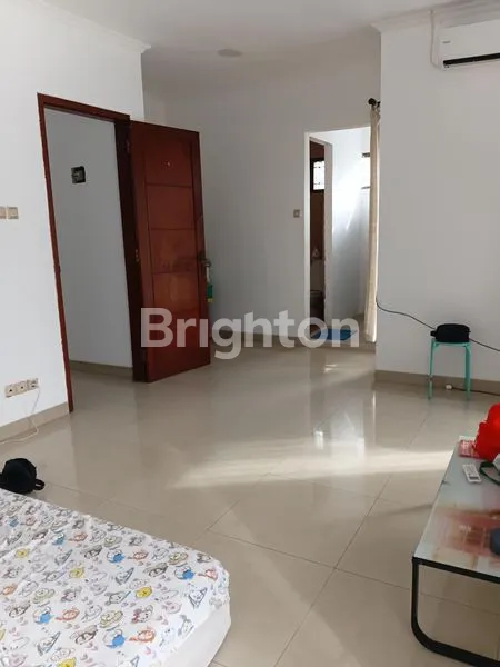 image HUNIAN MODERN TROPIS 2 LANTAI + EXTRA LAHAN || DESAIN ELEGAN & TERANG || AKSES CEPAT TOL BRIGIF (4)