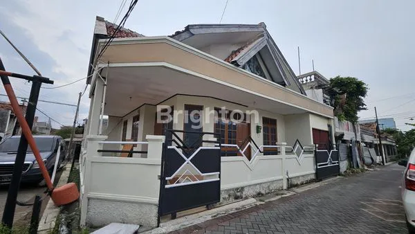 image RUMAH SIAP PAKAI DI TANAH MAS SEMARANG UTARA (1)