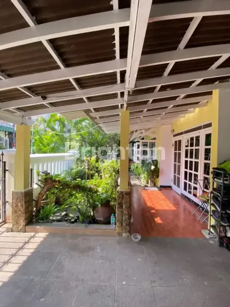 image RUMAH SECOND TERAWAT PONDOK CANDRA, ONE GATE SYSTEM, DEKAT AKSES MERR, DEKAT BANDARA JUANDA  (5)