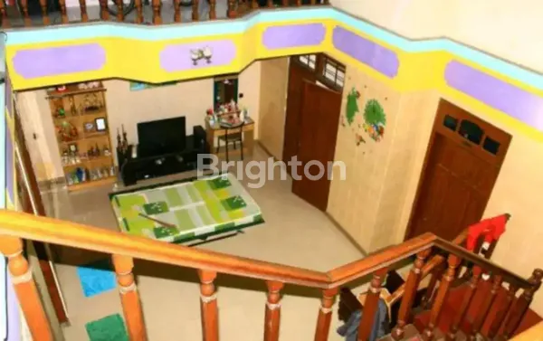 image RUMAH 2 LANTAI RUNGKUT, SECOND TERAWAT LINGKUNGAN NYAMAN, DEKAT BANDARA JUANDA (4)