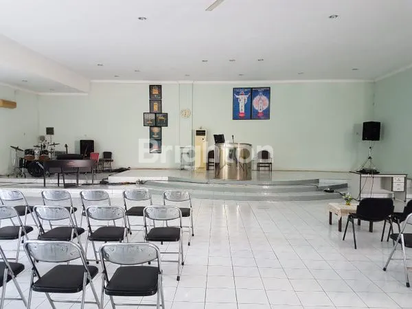 image RUMAH BESAR DI TENGAH KOTA JL. TAMAN KUSUMA BANGSA, COCOK UNTUK USAHA/KANTOR/BENGKEL DLL, LEBAR 24 METER (5)