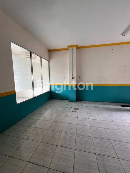 image RUKO SIAP PAKAI AREA INDUSTRI PINGGIR JALAN PROVINSI  (4)