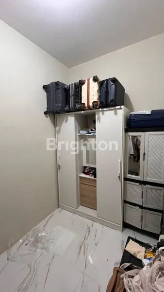 image LANDED APARTMENT 450JT DI LEBAK ARUM SURABAYA, ROW JALAN 2 MOBIL, SUDAH PAVING & ADA PAGAR (2)