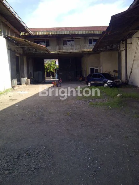 image JUAL GUDANG KANTOR PEGIRIAN SEMAMPIR PERAK (6)