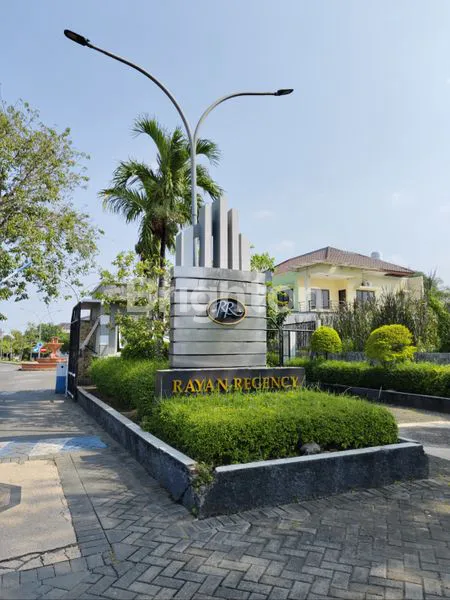 image RUMAH MURAH DI RAYAN REGENCY, LT 171M², 4 KT (8)