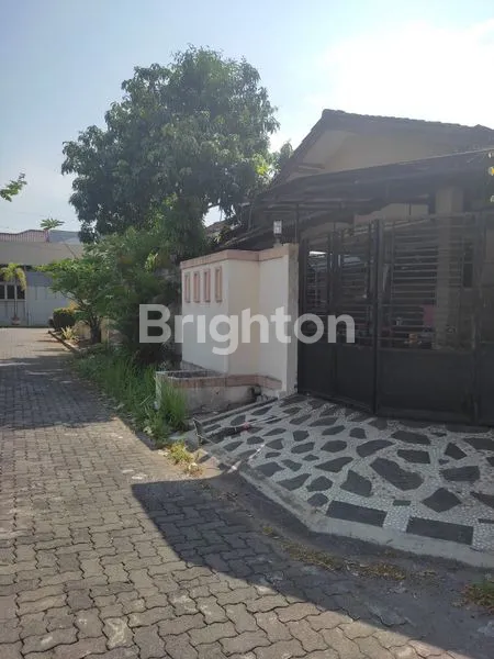 image DIJUAL RUMAH HOOK SIAP HUNI PURI ANJASMORO SEMARANG (2)