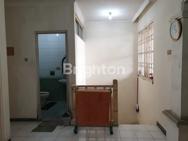 image RUMAH SIAP HUNI GRIYA PERMATA CIPONDOH TANGERANG (4)