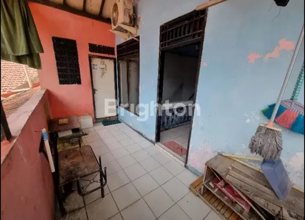 image RUMAH KOST HARGA DIBAWAH NJOP BELAKANG RS HARAPAN KITA PALMERAH SLIPI  (4)