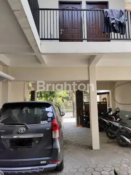 image RUMAH KOS KETINTANG COCOK UNTUK PASSIVE INCOME, SANGAT STRATEGIS DEKAT KAMPUS UNESA (2)