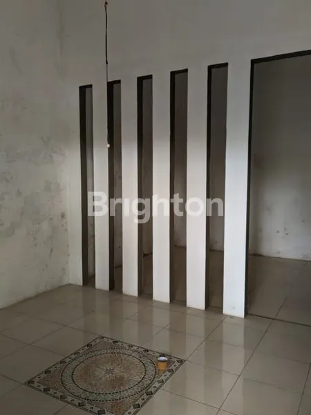 image DIJUAL RUMAH LUAS LOKASI STRATEGIS (5)