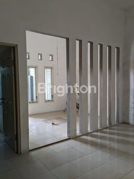 image DIJUAL RUMAH LUAS LOKASI STRATEGIS (6)