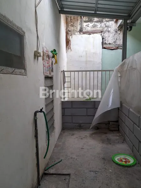 image DIJUAL RUMAH LUAS LOKASI STRATEGIS (8)