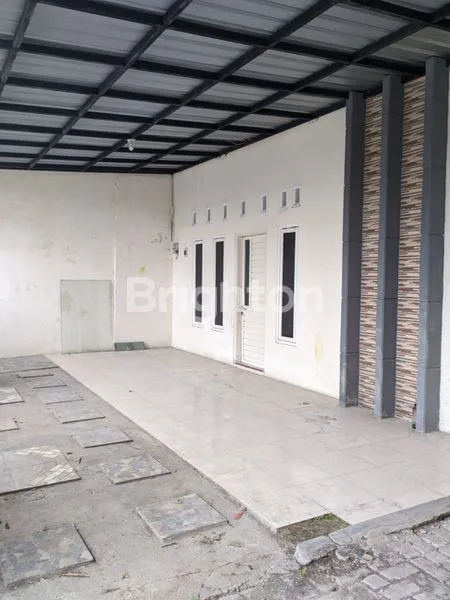image DIJUAL RUMAH LUAS LOKASI STRATEGIS (2)
