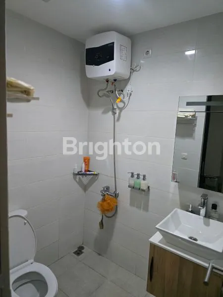 image RUMAH DUA LANTAI OCEAN DRIVE/ROLLING HILL - TANJUNG BUNGA (6)