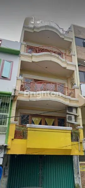 image COCOK UNTUK USAHA DAN TEMPAT TINGGAL!!! RUKO TAMAN DUTAMAS JAKARTA BARAT.   (8)