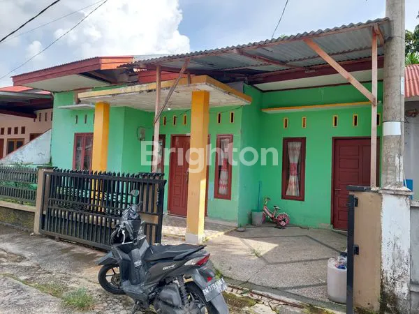 image DI JUAL RUMAH DEKAT KAMPUS UIR JALAN AIR DINGIN, MARPOYAN DAMAI (1)