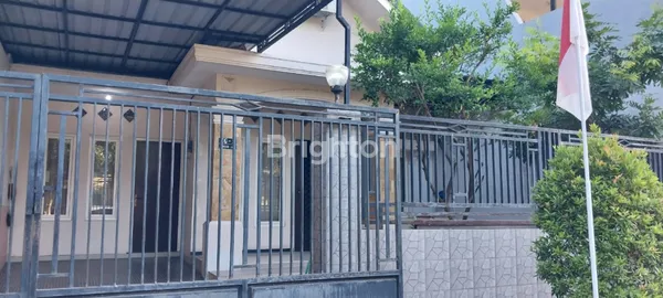 image RUMAH SIAP HUNI TERAWAT FULL FURNISHED PONDOK JATI SIDOARJO (1)