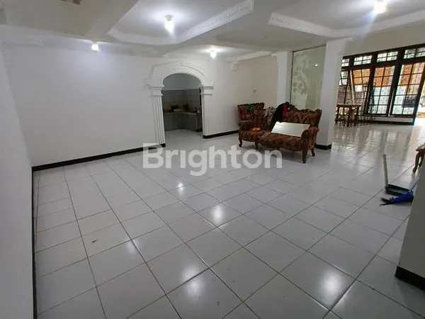image RUMAH 1½ LANTAI SIAP HUNI DI TOMANG, LT 168M² (4)