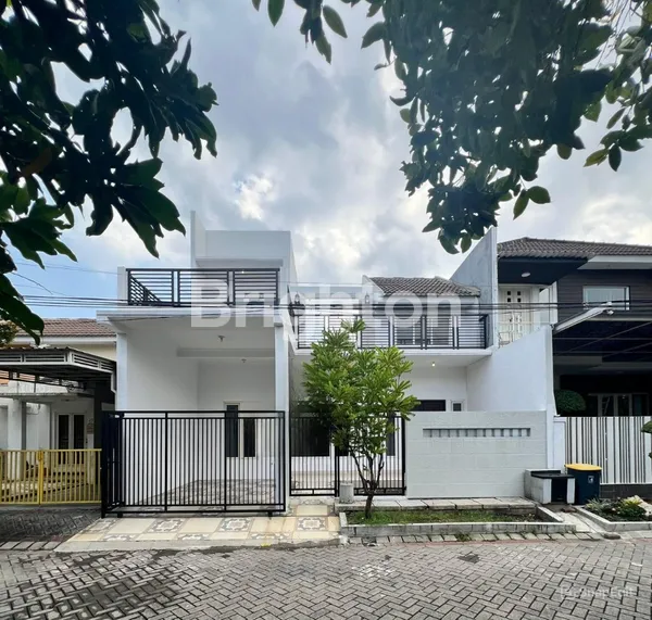 image HUNIAN NYAMAN & TERAWAT 1,5 LANTAI DI GRAND DELTASARI SIDOARJO (1)