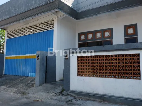 image SEWA RUKO 2 LANTAI + ROOFTOP DI DENPASAR BARAT | LOKASI STRATEGIS & POTENSIAL BISNIS (1)