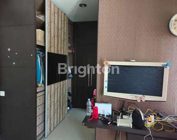 image PAKUWON CITY CLUSTER FAVORIT RUMAH SIAP HUNI 2LANTAI BAGUS BS NEGO (6)