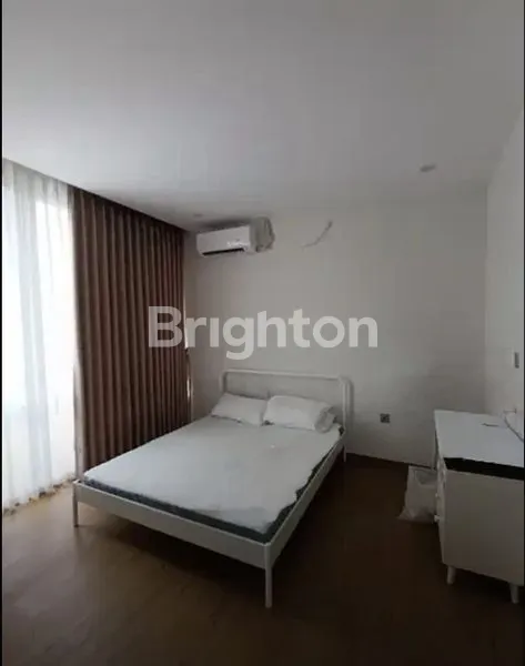 image RUMAH BARU SIAP HUNI DI CIRENDEU TANGERANG SELATAN (7)