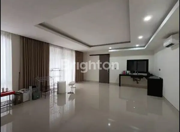 image RUMAH BARU SIAP HUNI DI CIRENDEU TANGERANG SELATAN (4)