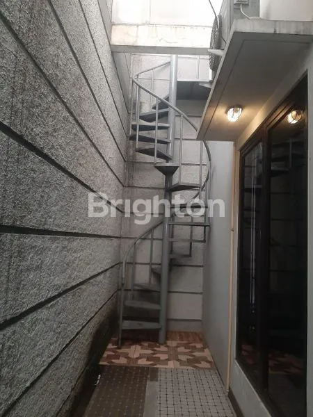 image RUMAH MEWAH 5 KT DI CIBINONG, LT 388M² (7)