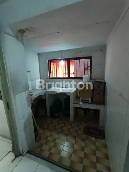 image RUMAH BESAR DI JALUR PERDAGANGAN SALATIGA (BONUS KIOS AKTIF) MASIH BOLEH NEGO (4)