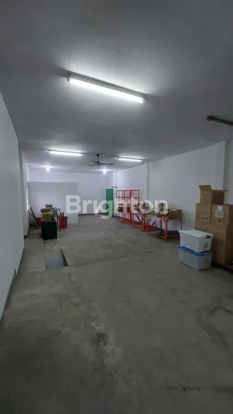 image GUDANG SIAP PAKAI MARGOMULYO INDAH DEKAT TOL SURABAYA BARAT (5)