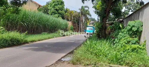 image GUDANG STRATEGIS DI PATI, DEKAT PASAR & JALAN RAYA (4)