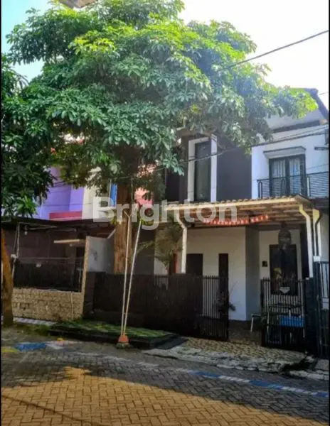 image RUMAH RAMADA REGENCY DI KEBRAON INDAH ASRI (2)