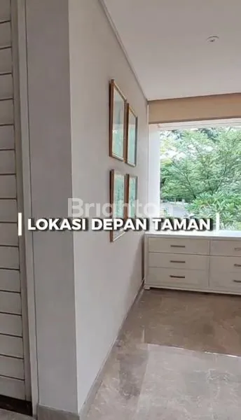 image GRAND PENINSULA. SECOND LIKE NEW. LOKASI BAGUS DEPAN TAMAN.  SEMI FURNISHED (3)