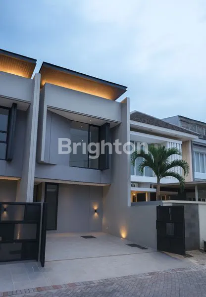 image DIJUAL CEPAT RUMAH BARU GRESS MODERN MINIMALIS LOKASI STRATEGIS RUNGKUT MAPAN  (1)