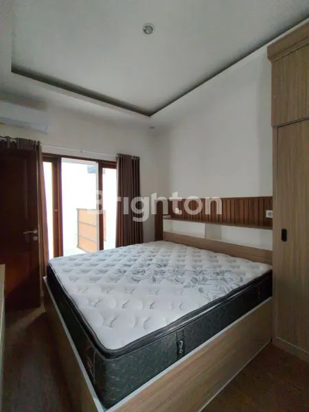 image HUNIAN EKSKLUSIF FULL FURNISH, SHM, AKSES STRATEGIS DI TAMAN MUMBUL (6)