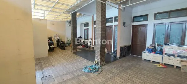 image DI JUAL RUMAH MEWAH DAN KOKOH DI TAMAN HOLIS BANDUNG (8)